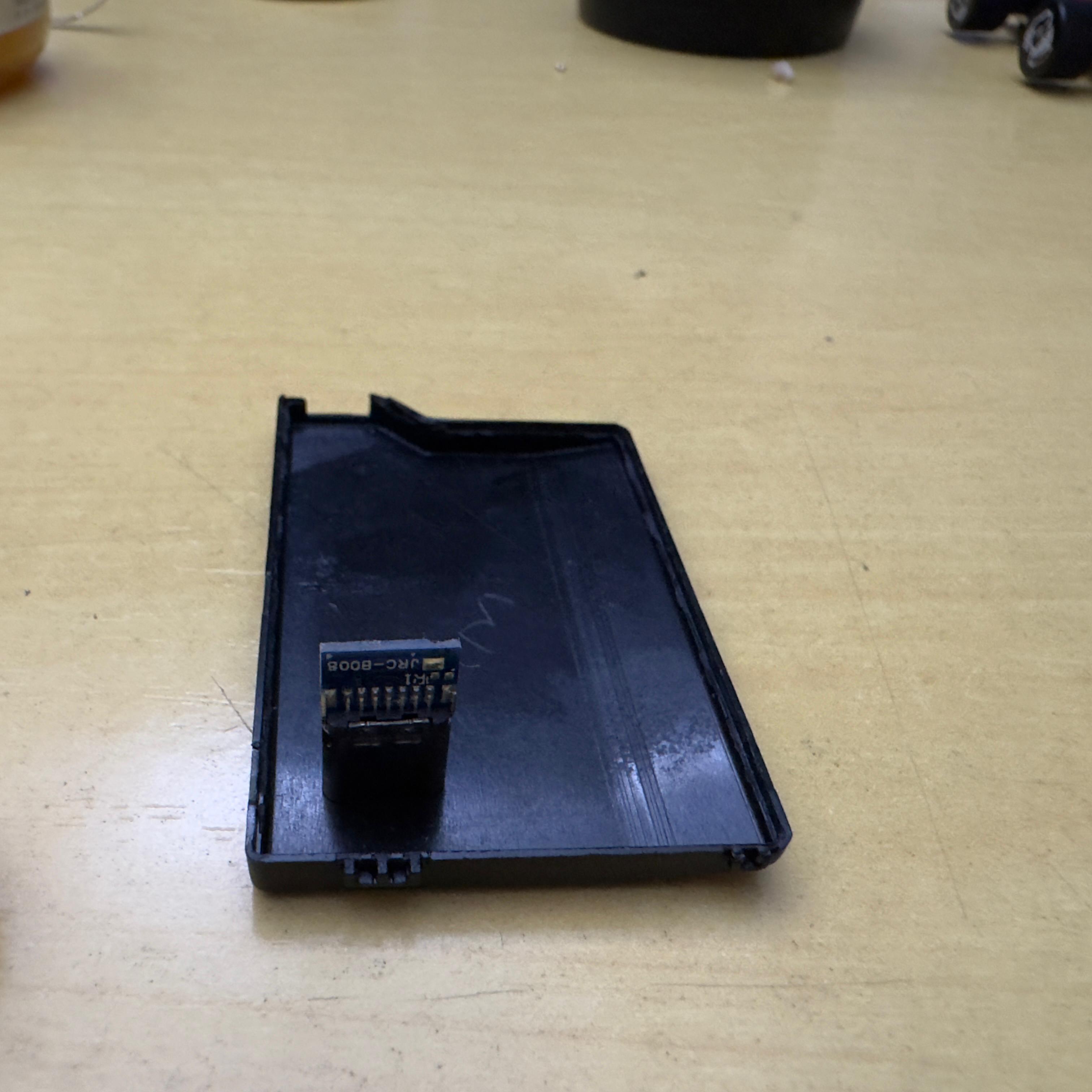 Original PSP connector reseated in the empty shell